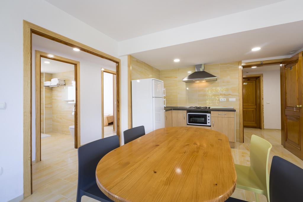 Apartamentos Zodiac 샌안토니오 외부 사진